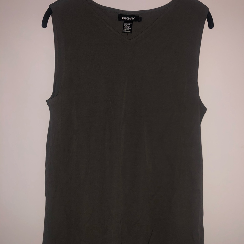 DKNY sleeveless slate/olive green vneck tank top